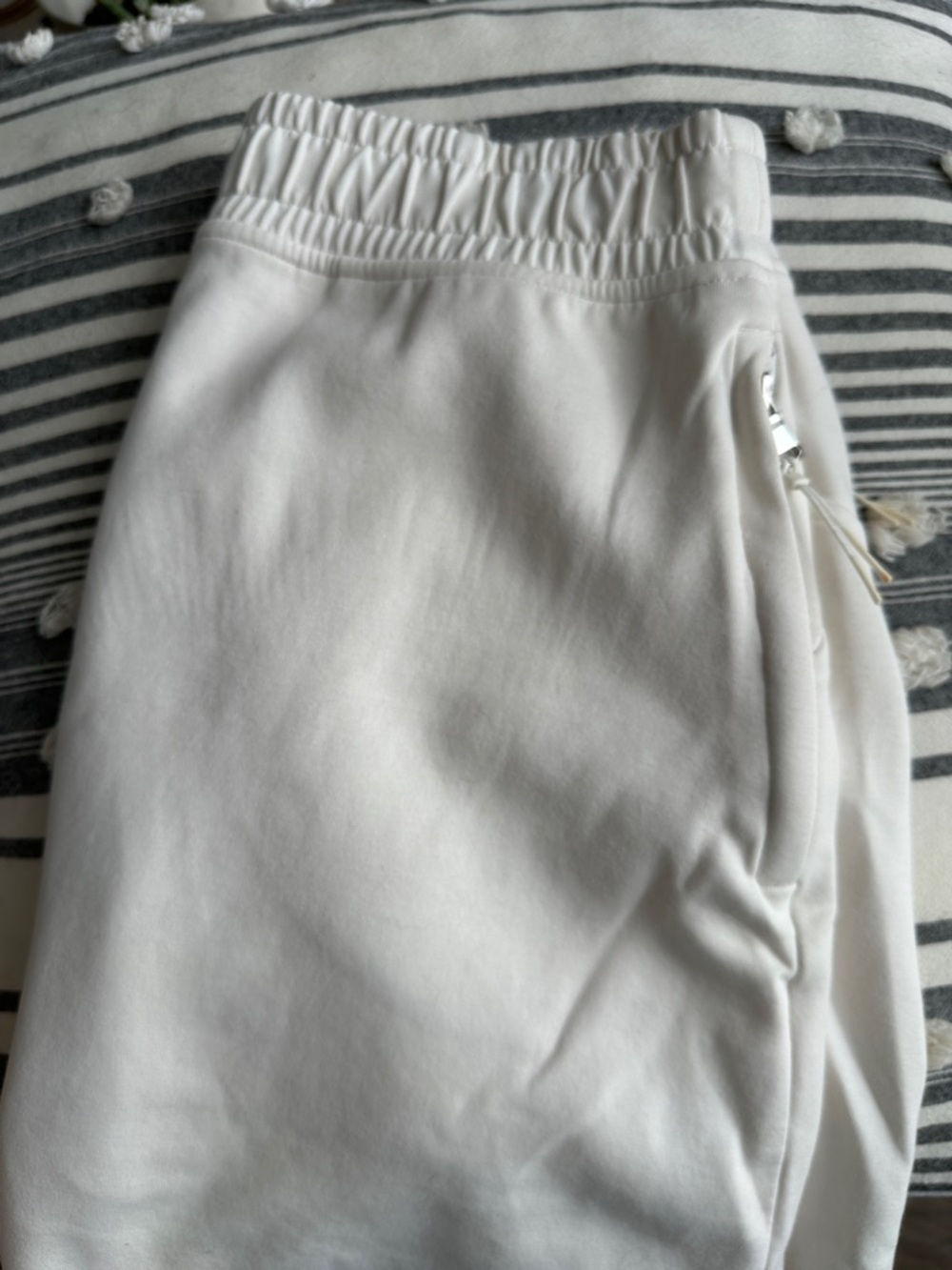 Old Navy White Active Shorts with Elastic Waist
